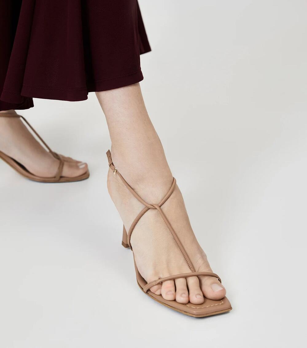Essen Leather Asymmetric Strappy Slingback Sandals Almond Women's Size EU 39